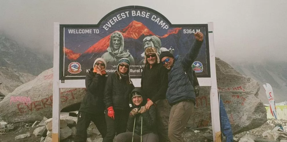 Everest Base Camp Chola Pass Gokyo Trek