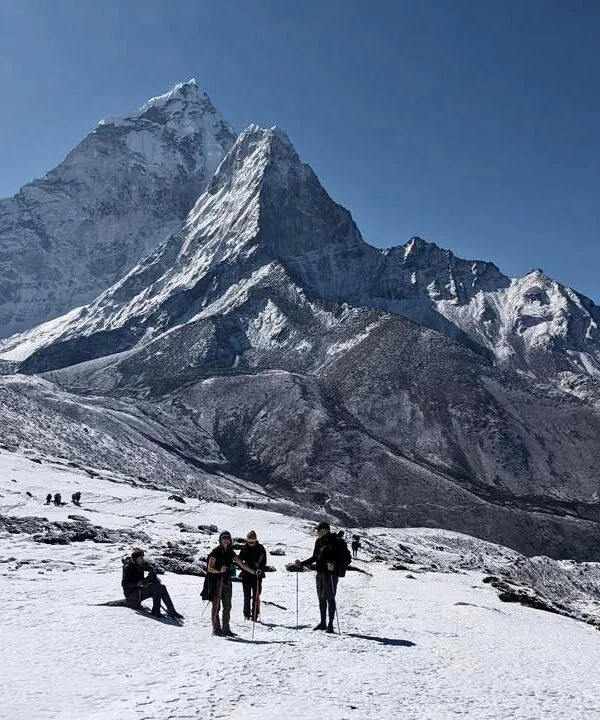everest base camp altitude